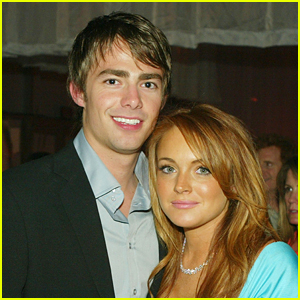 Jonathan Bennett Reveals Why He Didn't Participate in 'Mean Girls' Reunion Commercial