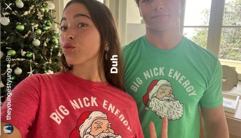 Kelly Ripas Daughter In Her Red Shirt Sends Big Nick Energy