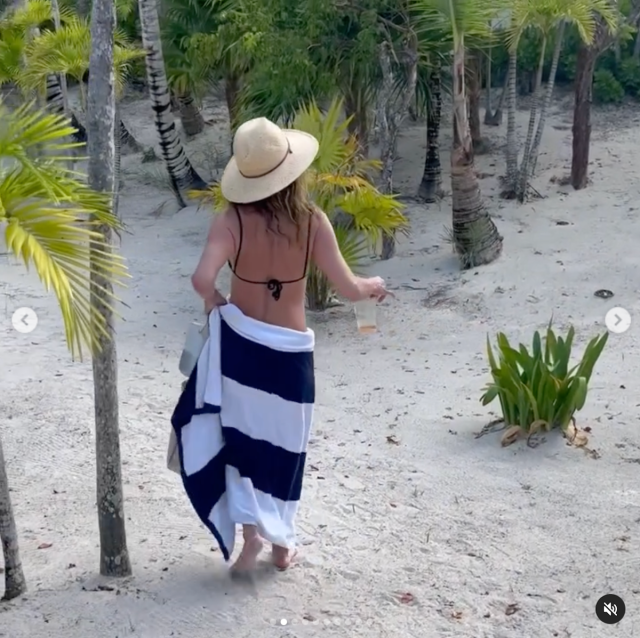 Murder Mystery 2 Star Jennifer Aniston Shares Swimsuit Video of “Photo Dump”