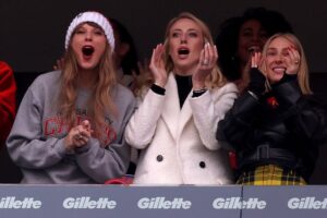 Travis Kelce Calls Out 'Brads And Chads' For Booing Taylor Swift During Patriots Game