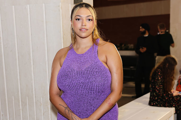 UK Singer Mahalia Addressed Someone Body-Shaming Her Online After She Showed Part Of Her Stomach At The British Fashion Awards