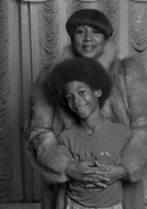 Aretha Franklin's youngest son, Kecalf, was born in 1970.