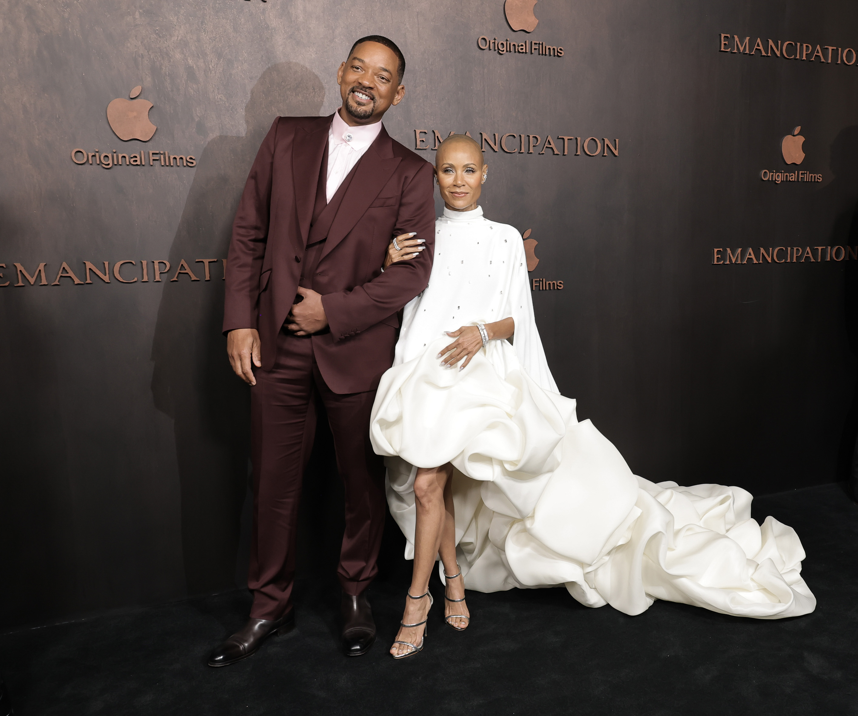Will Smith's wife sports short hair and occasionally a bald head due to alopcia