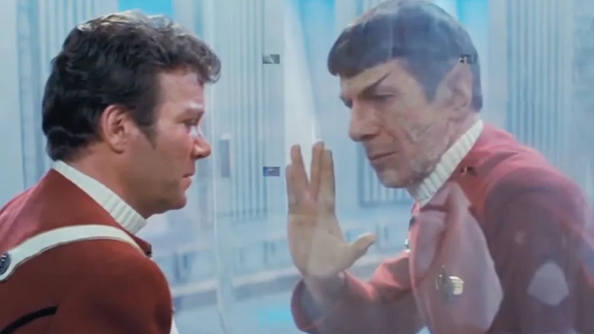 Spock Vulcan salute
