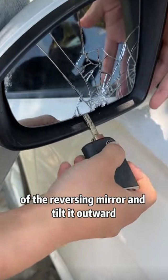 By using the key to pry off the broken glass, the new glass can be easily installed