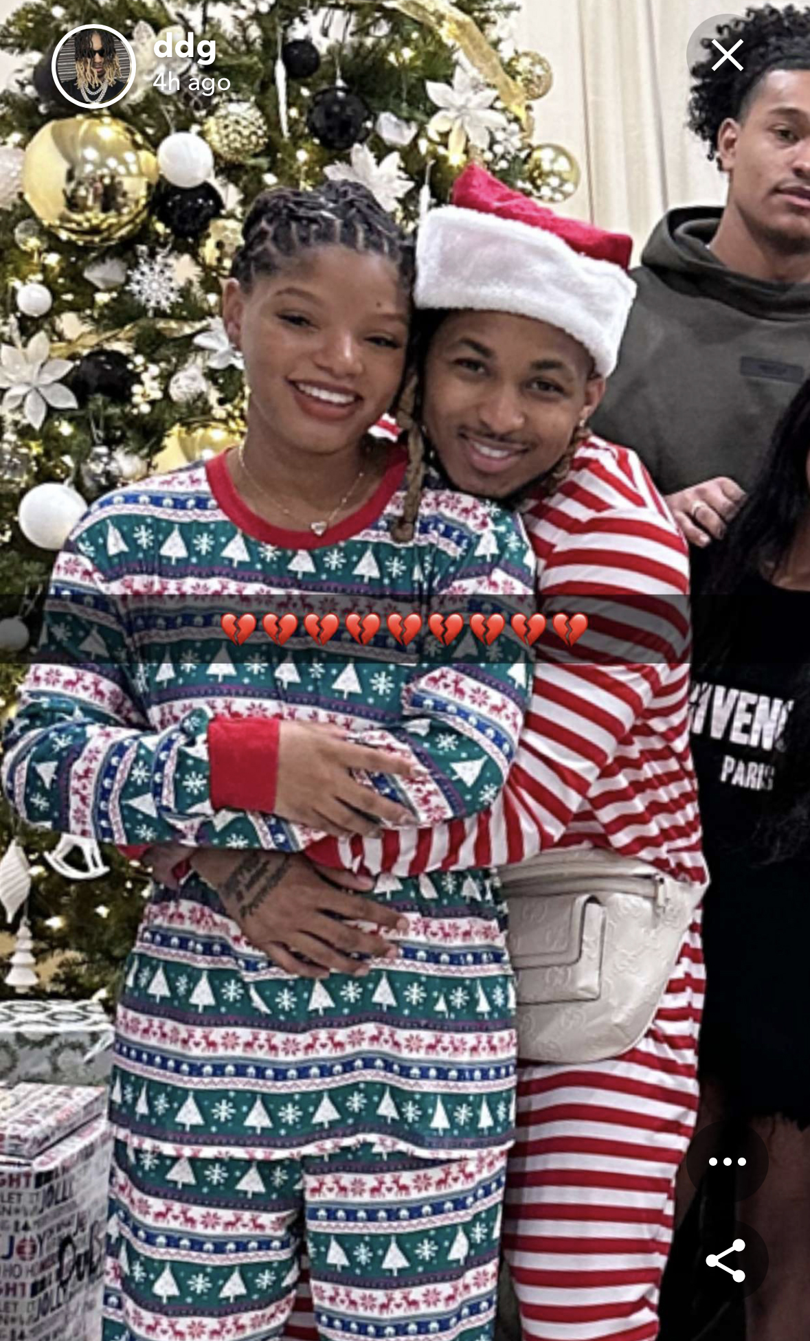 A recent clue was spotted in a YouTube video DDG posted to document his and Halle's Christmas