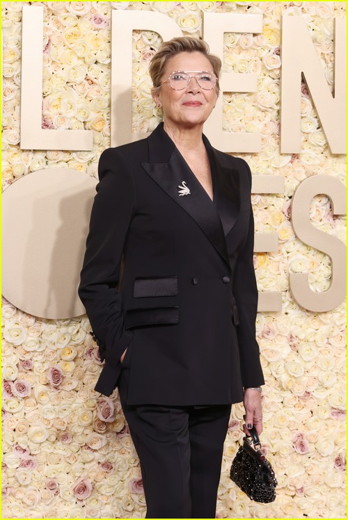 Nyad’s Annette Bening at the Golden Globes 2024