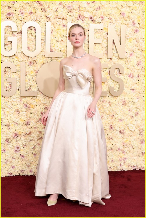 The Great’s Elle Fanning at the Golden Globes 2024