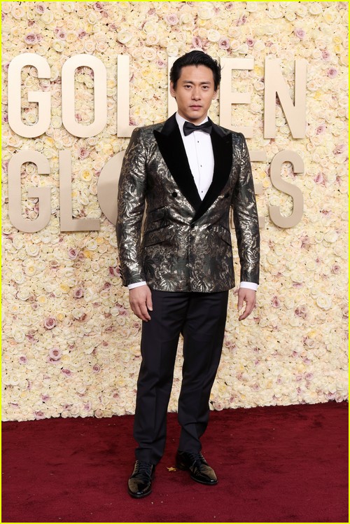 Past Lives’ Teo Yoo at the Golden Globes 2024