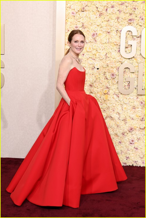 May December’s Julianne Moore at the Golden Globes 2024