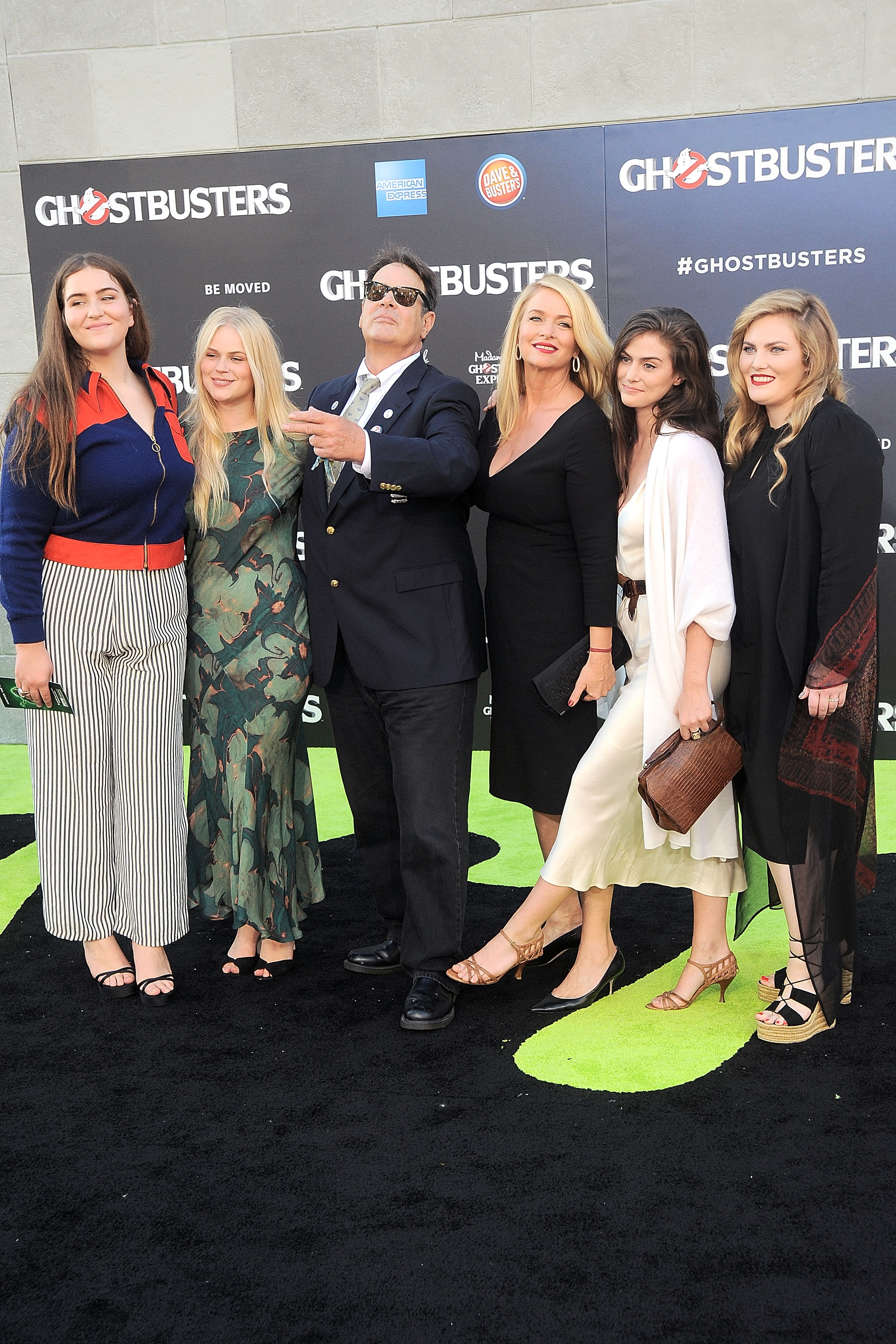 Dan Aykroyd and Donna Dixon with their three daughters at the Ghostbusters: Afterlife premiere in 2016