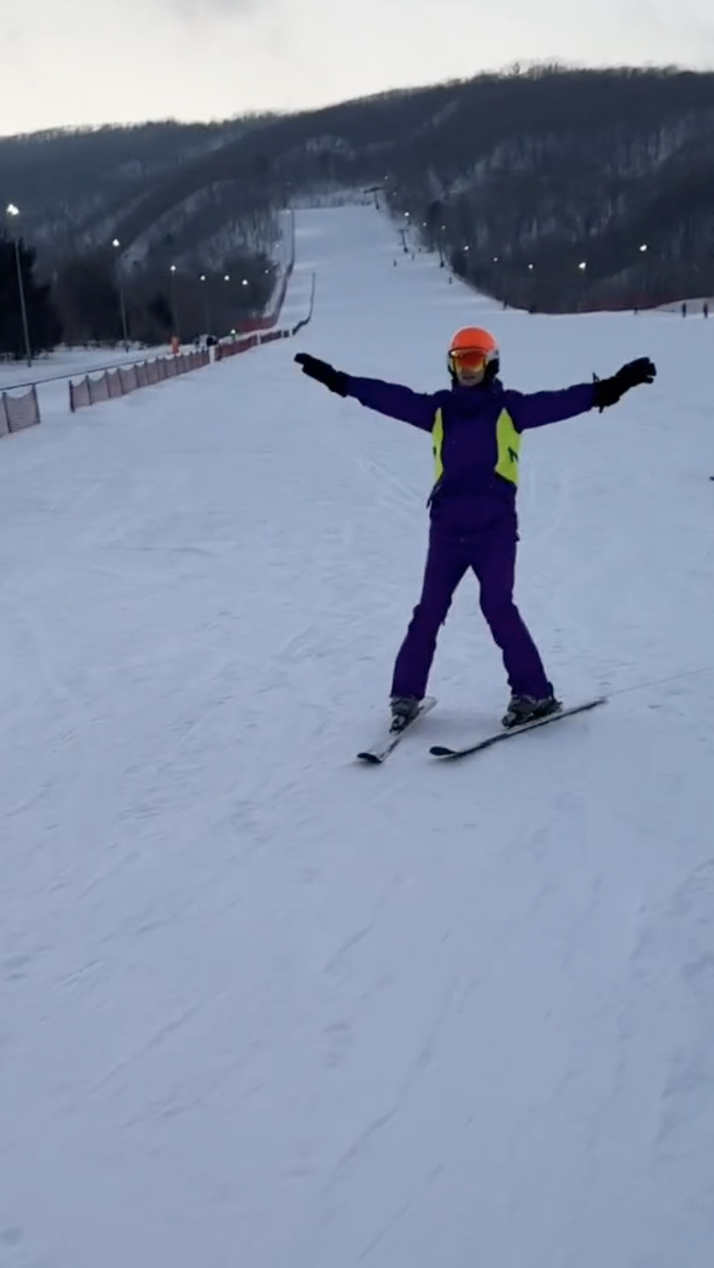 Viktoria has shared footage of her first time skiing