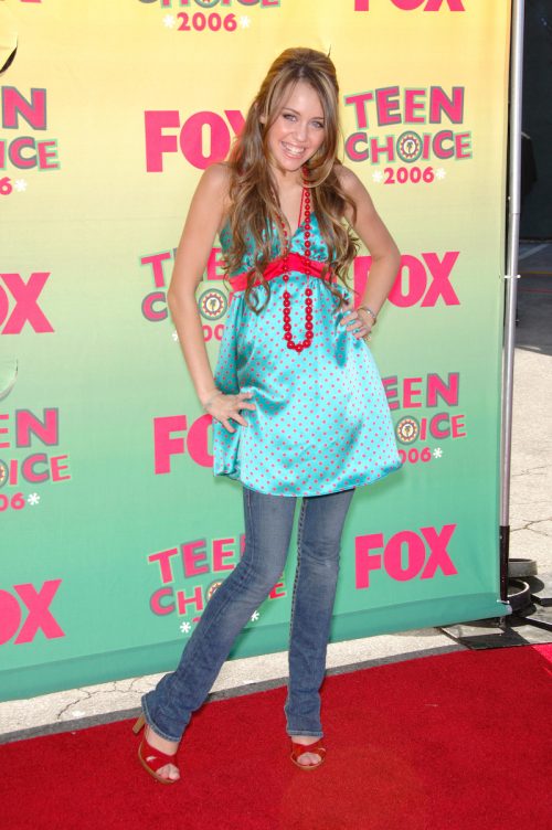 Miley Cyrus at the 2006 Teen Choice Awards