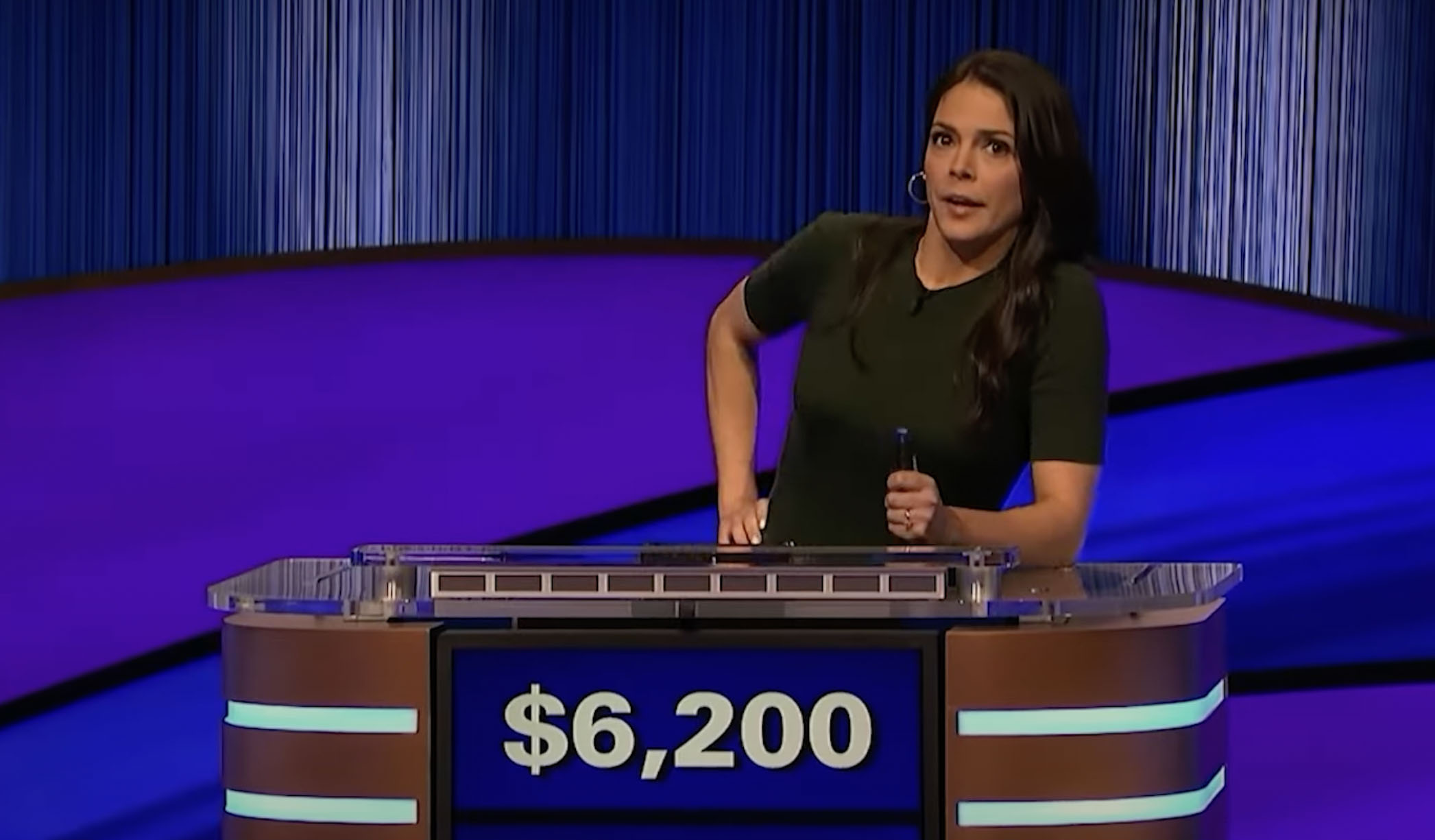 Nolan also claimed that Weber's behavior led to her 'obituaries' joke- which Jeopardy! fans most definitely did see