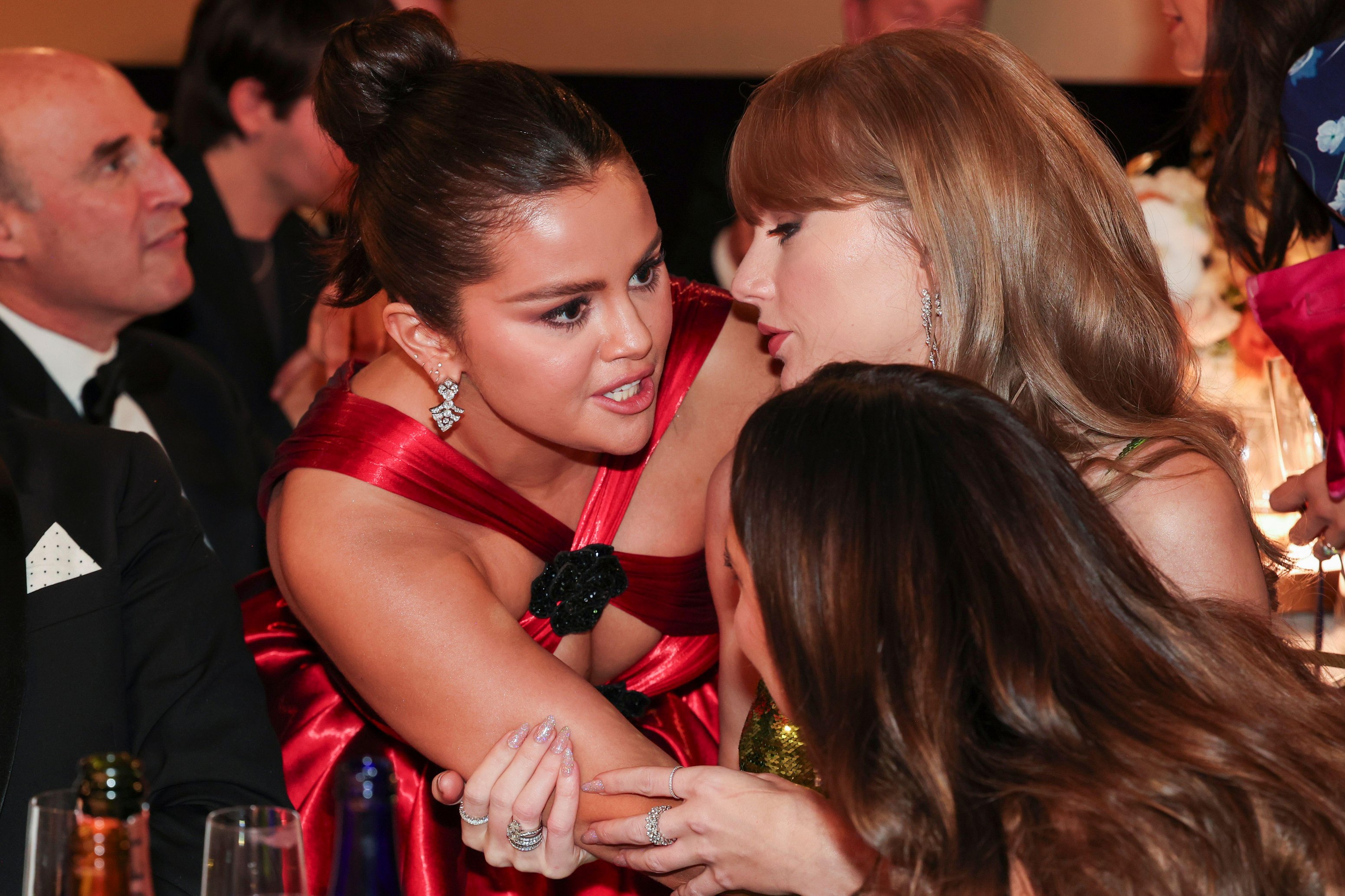 Selena Gomez and Taylor Swift are seen chatting at the Golden Globes