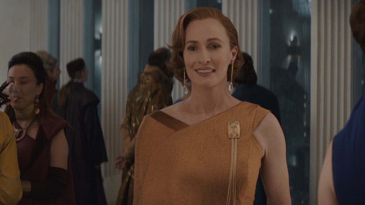 Mon Mothma in formal attire at an Imperial function in Andor.