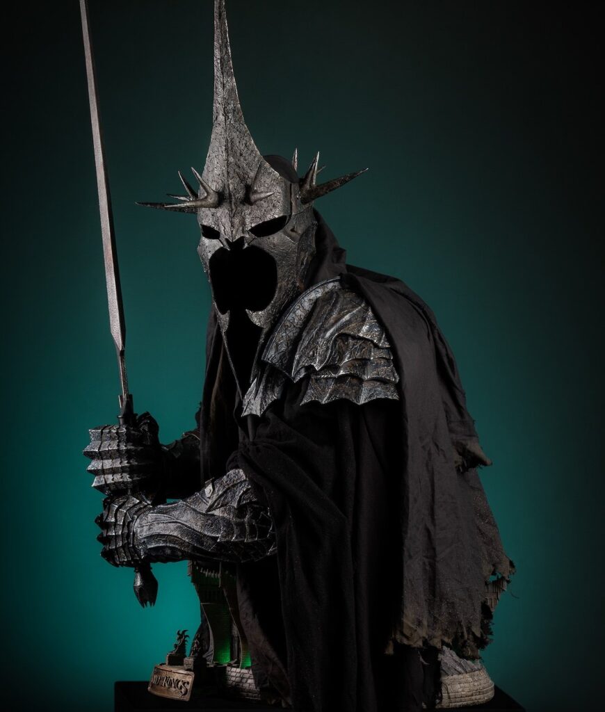 A replica bust of The Lord of the Rings' Witch-King of Angmar holding his sword in full armor