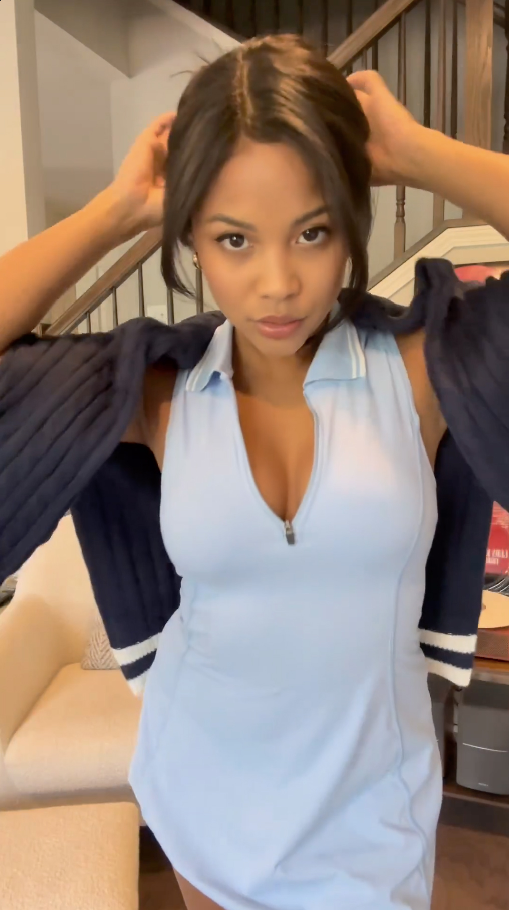 The social media star showed off her latest golf outfit