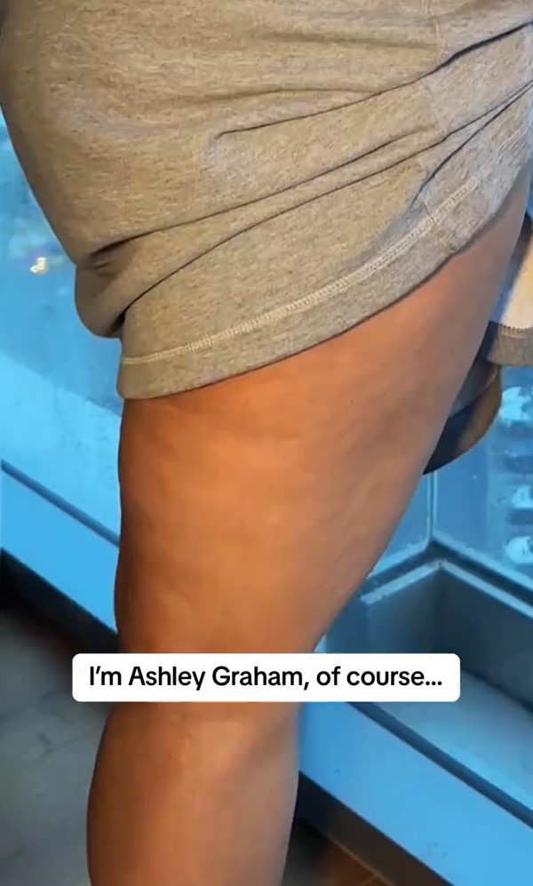 Ashley Graham showed off the cellulite on her thigh