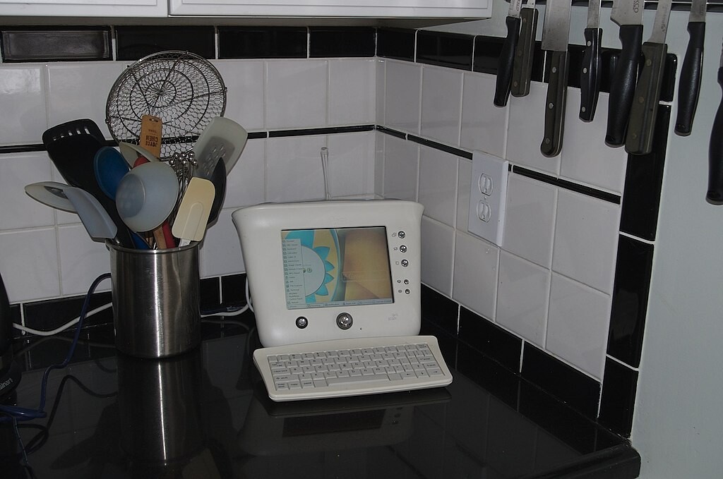 8 of the Most Dogshit Computers Ever Foisted Upon Nerds