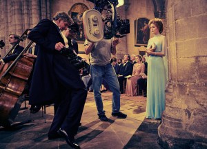 L-R Bradley Cooper, cinematographer Matthew Libatique and Carey Mulligan on the set of Maestro