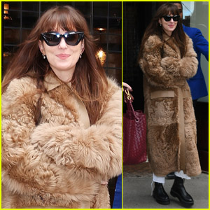 Dakota Johnson Heads Out in NYC Ahead of 'Saturday Night Live' Hosting Gig
