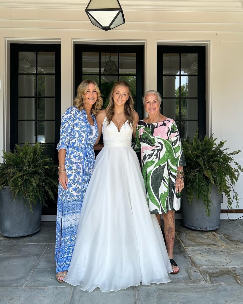 Lara Spencer's daughter Kate seems to be having a great time at college