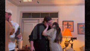 Gypsy Rose Blanchard's New Year's Eve Kiss With Her Husband Ryan