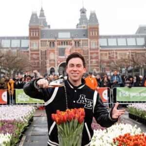 Hardwell Honored at Amsterdam's National Tulip Day With Floral Tribute