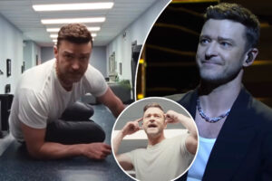 Justin Timberlake performs ‘Selfish’ on ‘SNL’ as Britney Spears fans troll him