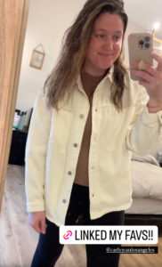 Tori Roloff showed off her makeup-free face and wet hair in a mirror selfie