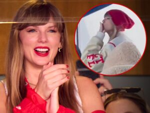 Taylor Swift Arrives at Travis Kelce's Chiefs Game in Buffalo
