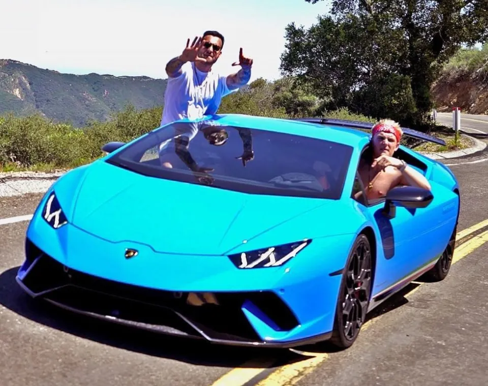 Boxer Paul splashed on a £165,000 Lamborghini in 2018