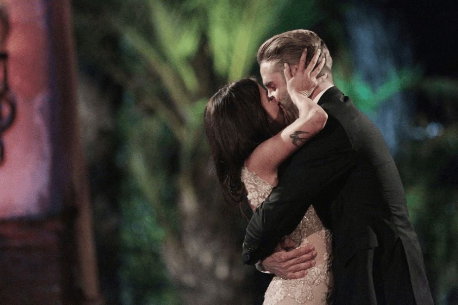 10 Iconic Moments From &#8216;The Bachelor&#8217; Series History