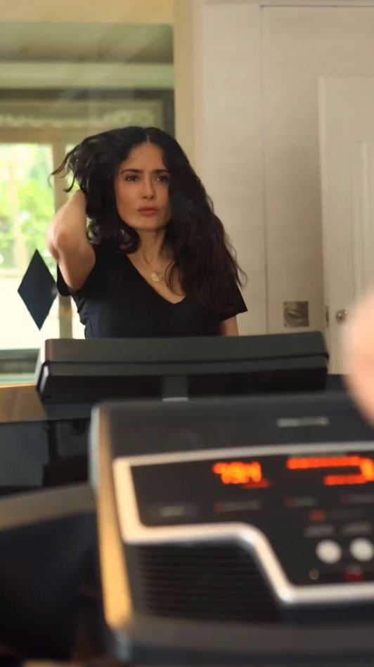 Salma's clip featured her dancing on a treadmill to Shakira's hit song, Hips Don't Lie