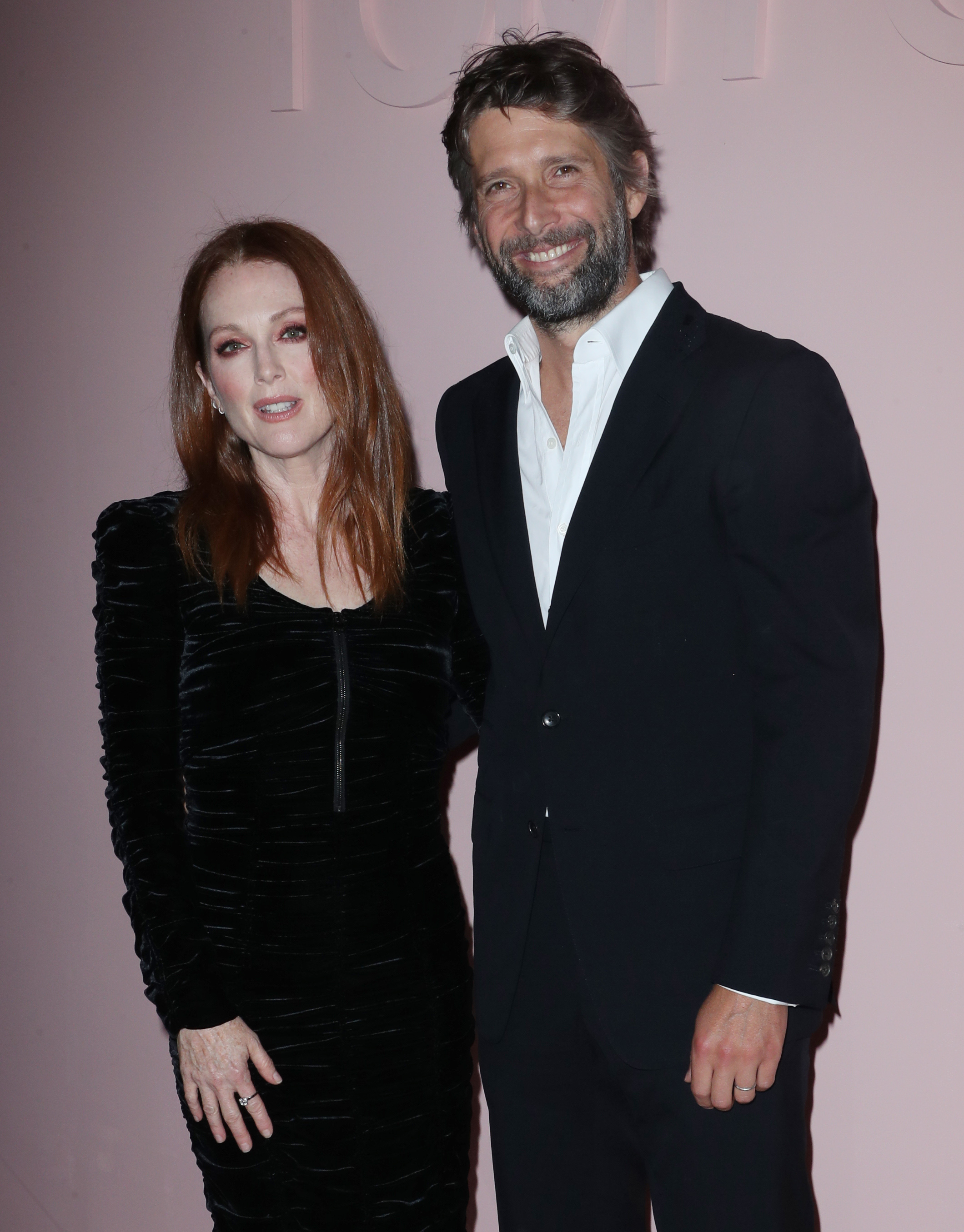 Julianne pictured with her husband Bart Freundlich at an event in Sep 2017