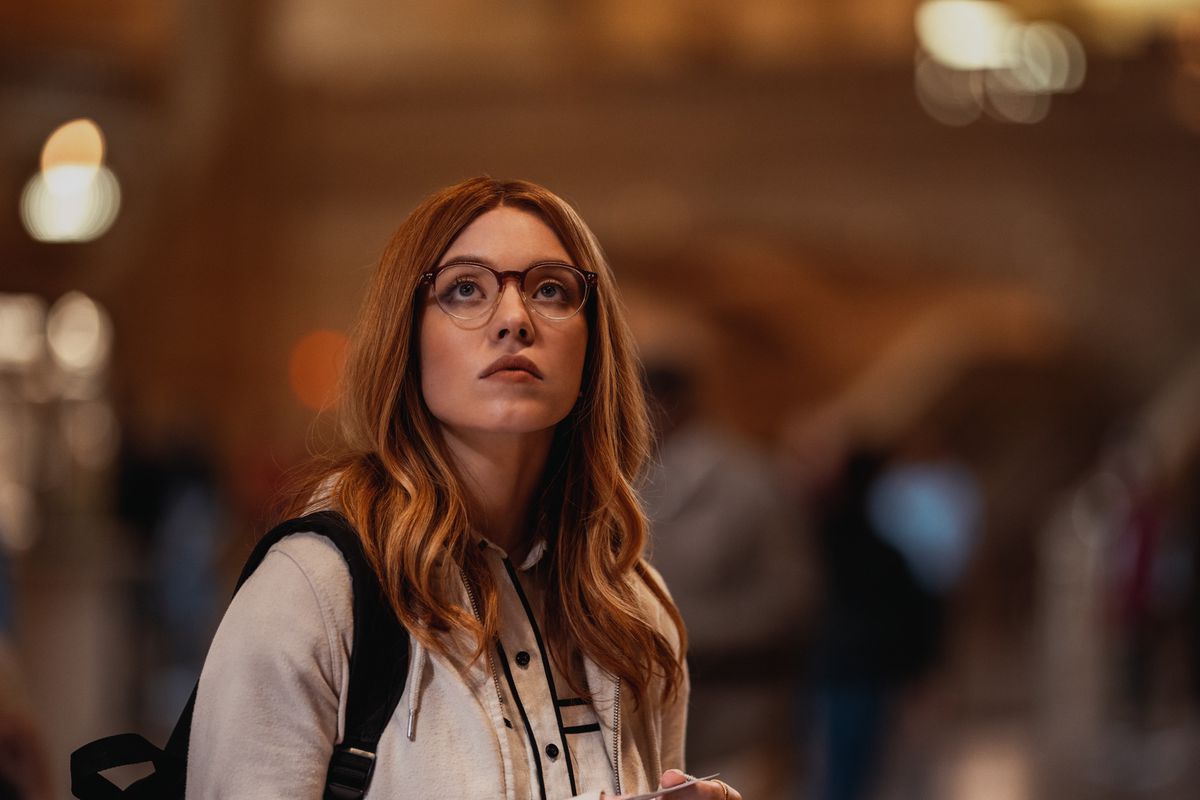Sydney Sweeney as Julia Carpenter, looking up at the ceiling in Grand Central 