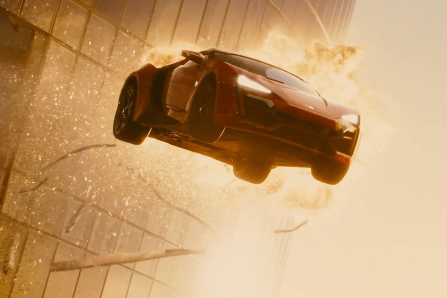Top 5 Fast &#038; Furious Stunts That Defied Physics