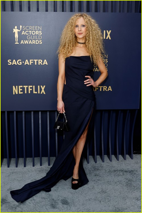 Juno Temple (Ted Lasso) at the SAG Awards