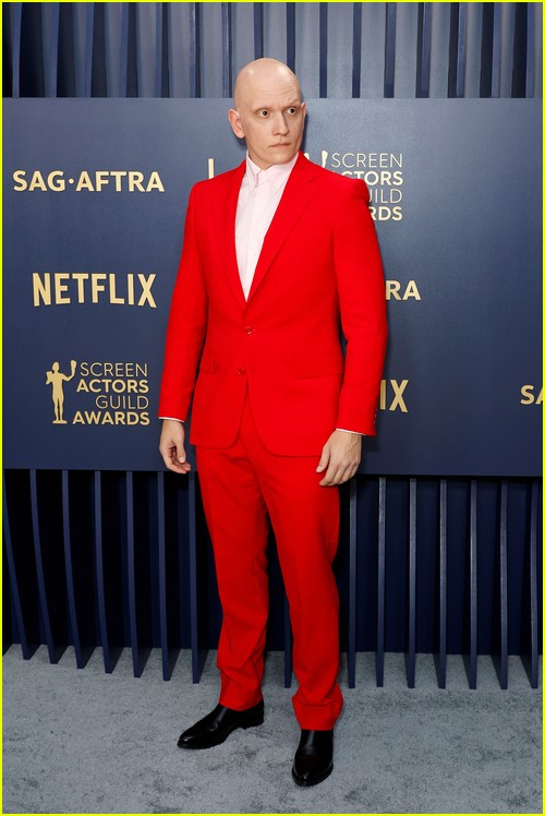 Anthony Carrigan (Barry) at the SAG Awards