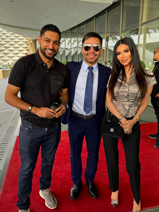 Khan pictured with Manny Pacquiao and wife Faryal