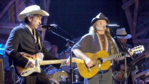 Bob Dylan and Willie Nelson Announce 2024 "Outlaw Music Festival Tour"