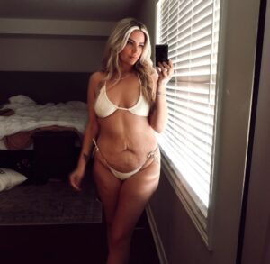 Influencer Sarah has shared a heartfelt post about her bikini body