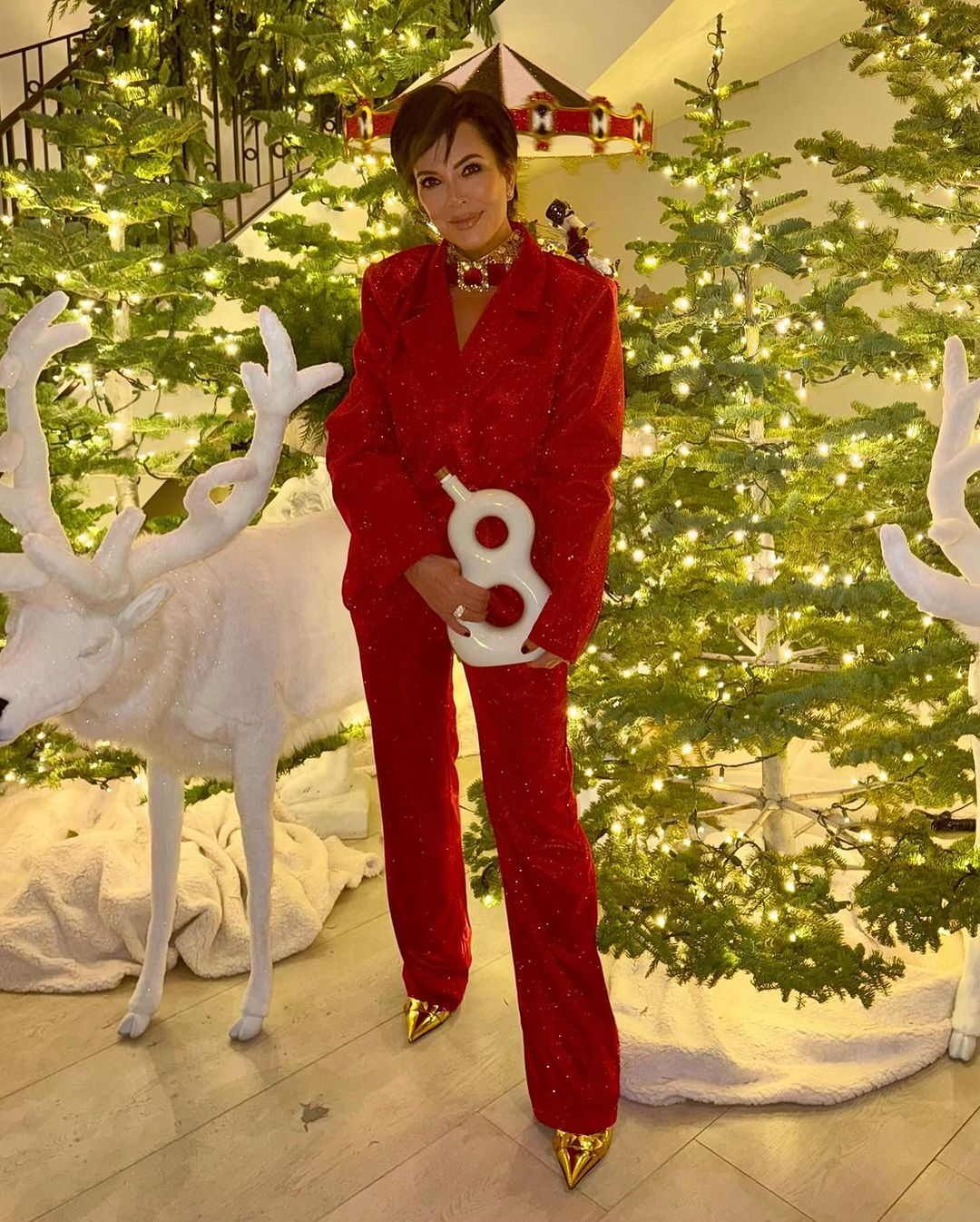 Kris Jenner poses with Christmas trees to promote tequila brand - but ...