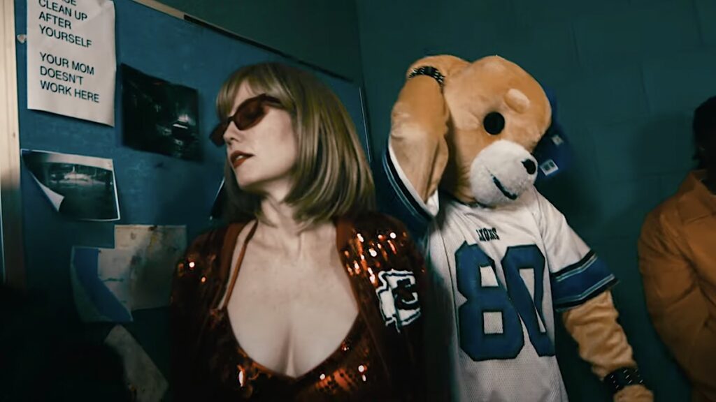 Nu-Metal Band Enlists Taylor Swift Impersonator for Video