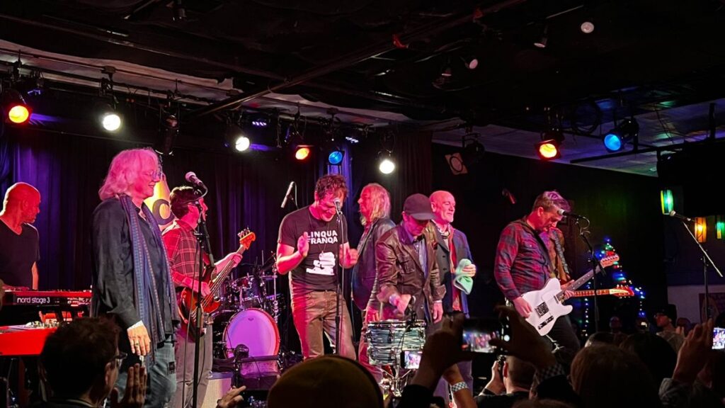 Original R.E.M. Members Reunite On Stage