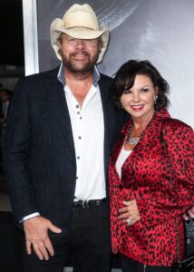 Toby Keith and Tricia Lucus attend Los Angeles Premiere of Warner Bros. Pictures' 'The Mule'