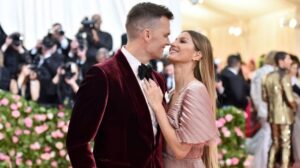 tom brady and gisele at the 2019 met gala