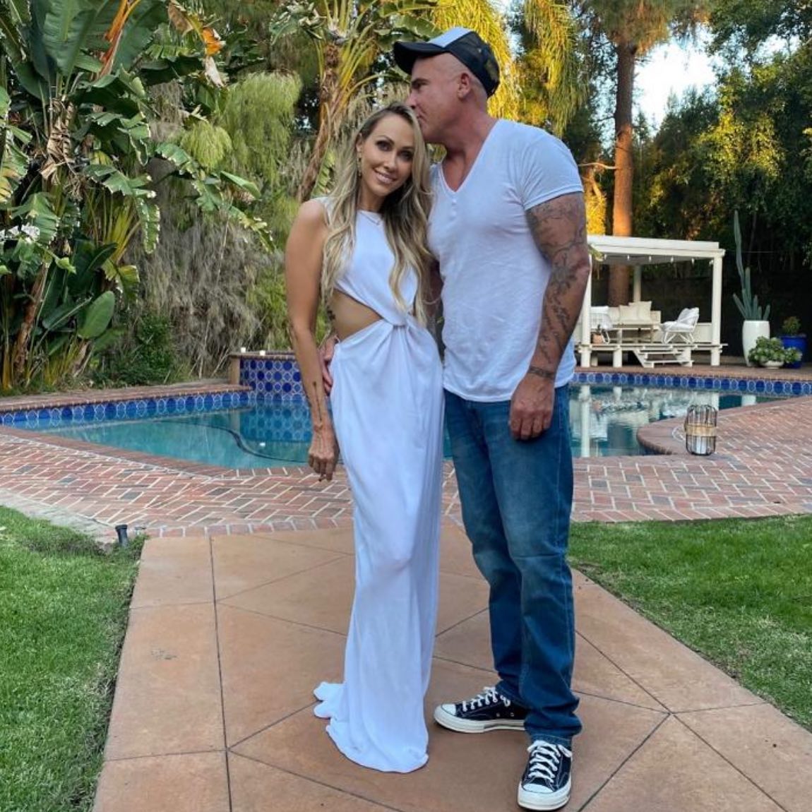 The snap came after news broke that her mother Tish supposedly stole her boyfriend, Dominic Purcell