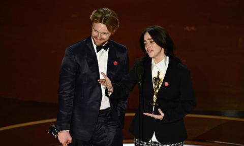 Billie Eilish and Finneas O’Connell win an Oscar for Best Original Song.